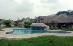 Piscina - Hotel Villas Kin-Ha - Palenque